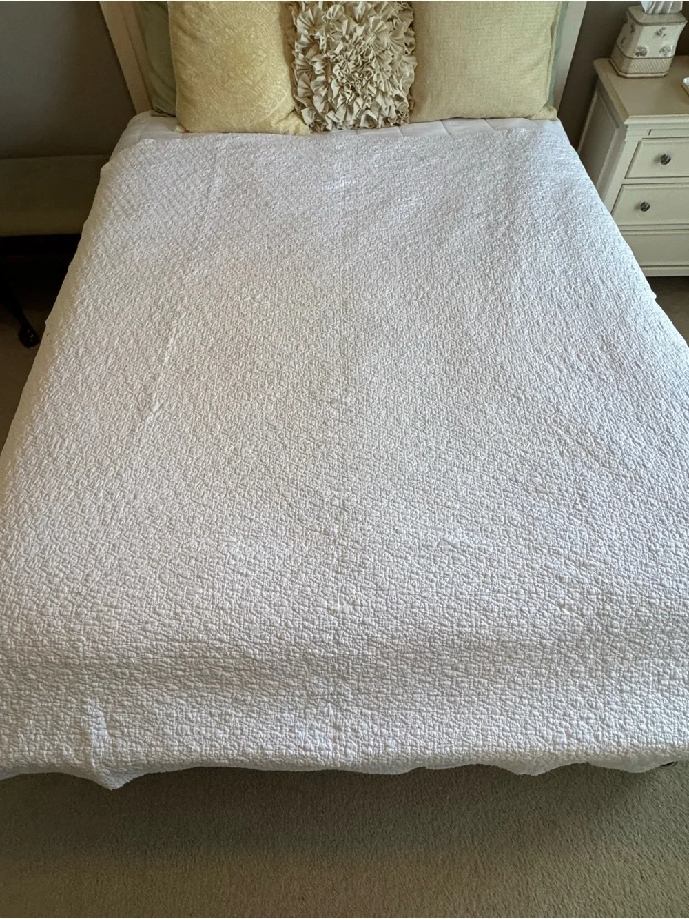 Antique 1930s Hand Stitched Grandmothers Flower Garden Quilt